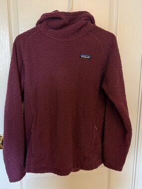 Patagonia Women’s Maroon Cowl Neck Fleece Sweater